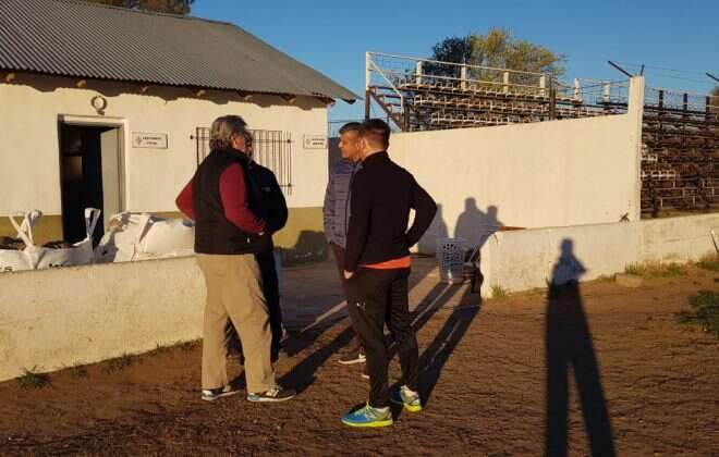 Araucanía: Autoridades recorrieron obras en el club Santa Rosa