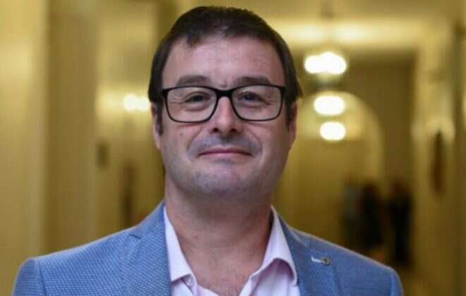 Maccione se reunió con gremios docentes