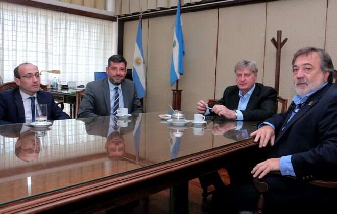 Ziliotto se reunió con directores del Banco de La Pampa