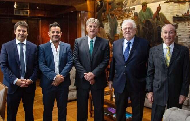 Kohan se reunió con Ginés González García