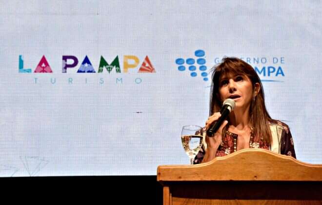 Apoyo total del gobierno al sector turístico