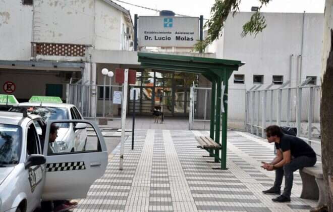 COVID-19: Las dos personas que acompañaban al viajero que está en tratamiento dieron positivo