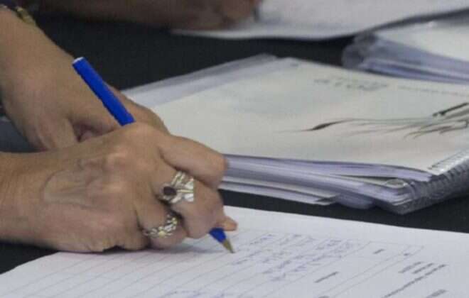 Nueva prórroga del período de inscripción para Becas Provinciales