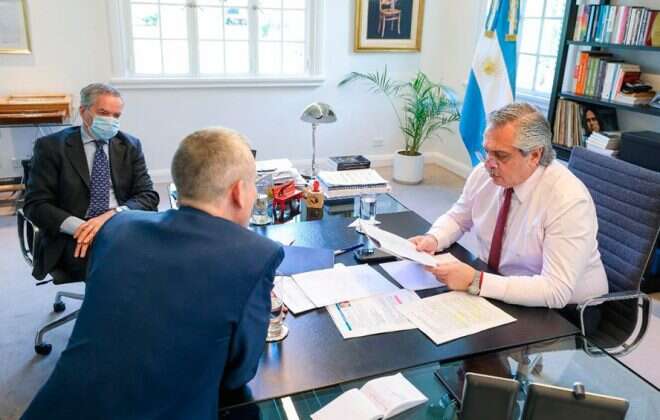 Países Bajos respaldan al Gobierno Nacional ante la negociación con el FMI