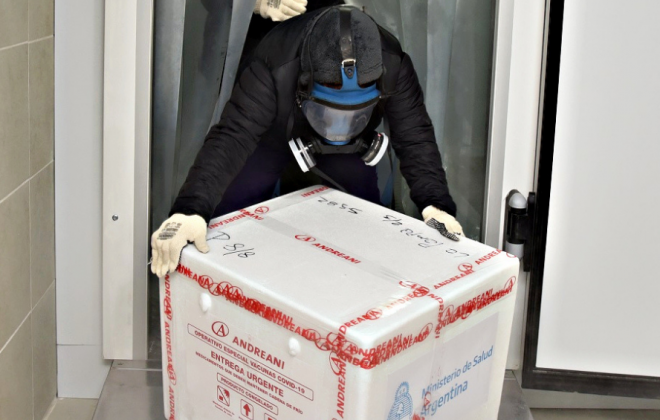 Hoy llegan 900 nuevas dosis de vacunas Sputnik V a La Pampa