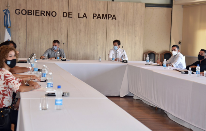 Paritarias: la Intersindical aceptó la propuesta del Gobierno