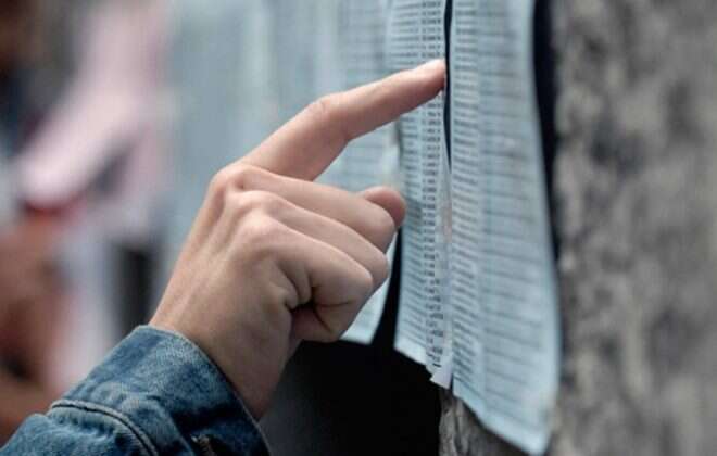 Fernández derogó tres decretos de Macri que habilitaban el voto postal anticipado