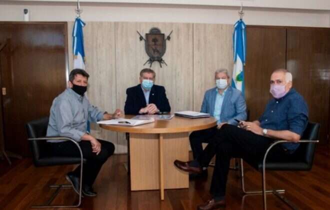 UPCN presentó a Ziliotto plan de viviendas