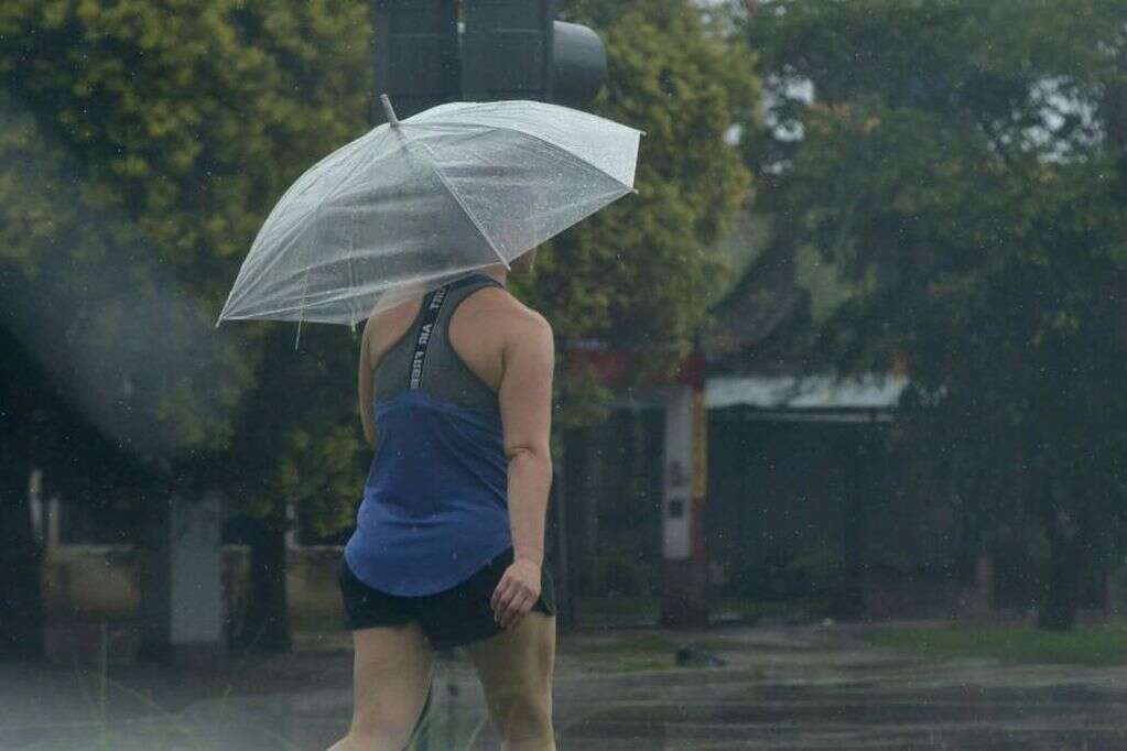 Amenaza de lluvias durante toda la jornada en la provincia