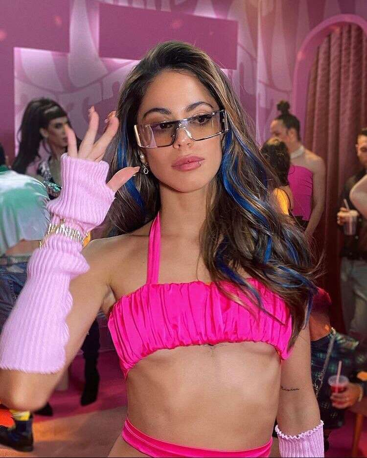 Tini Stoessel asombró a todos al cantar su nuevo hit en la fiesta Bresh