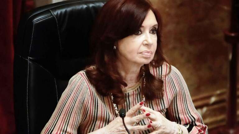 Cristina Kirchner solicitó ser querellante en la causa en la que se investiga a Revolución Federal