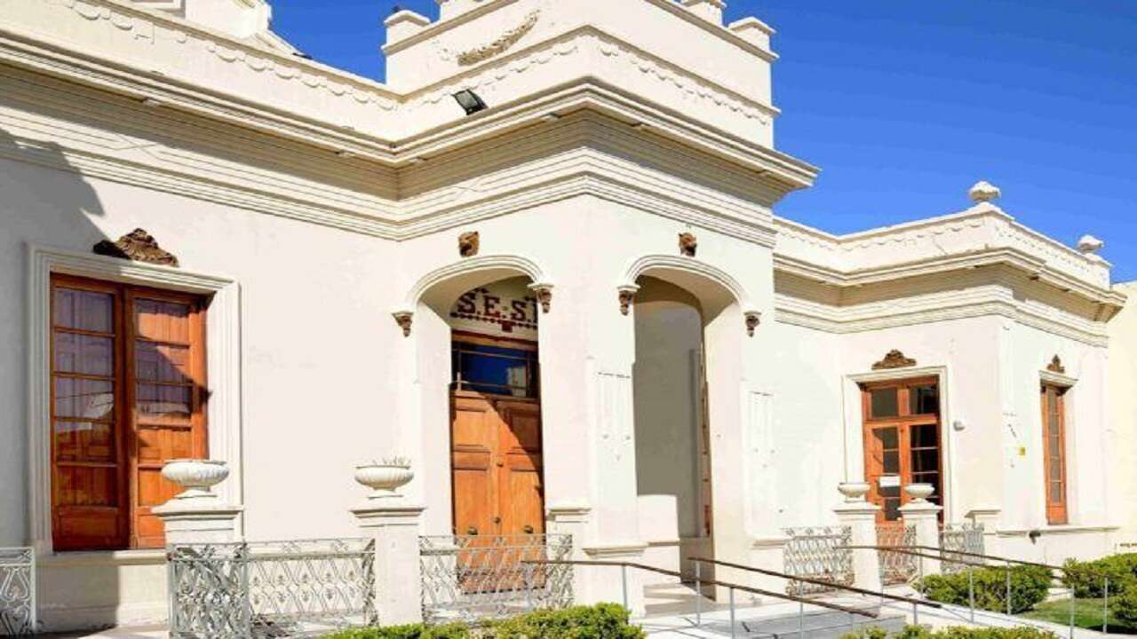 El Teatro Español celebra sus 115 años de vida