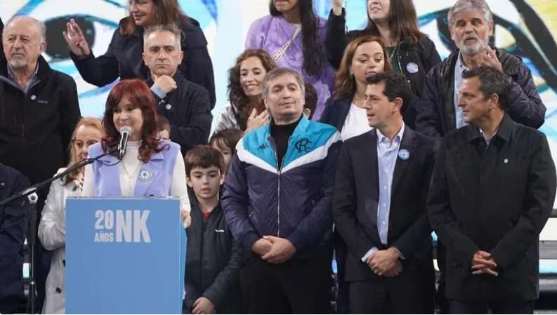 A 20 años del gobierno de NK: Cristina elogió al Gobierno y criticó a Macri y a la Corte Suprema