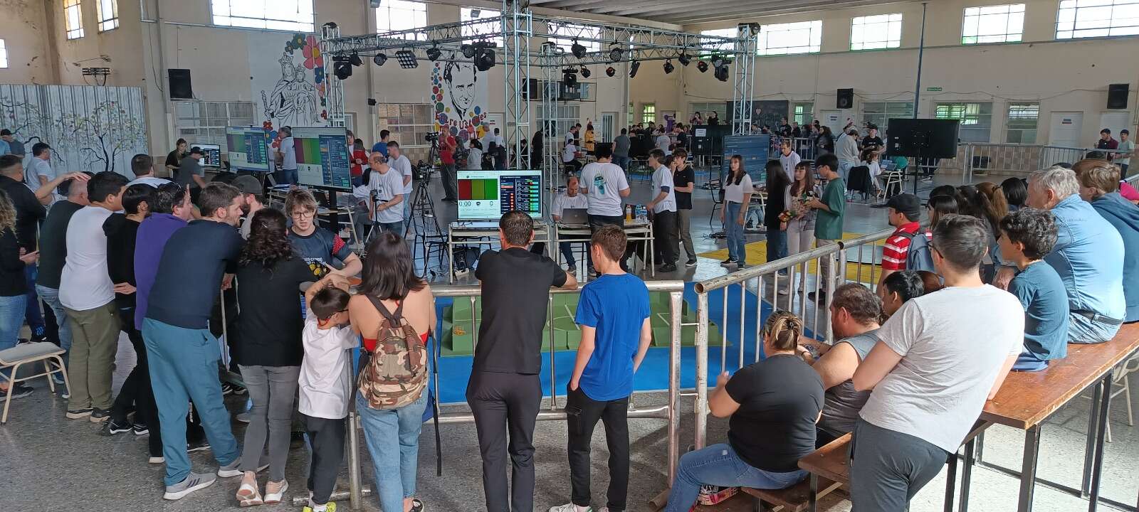 General Pico: Finalizó la 4Âºedición de la Liga Nacional de Robótica