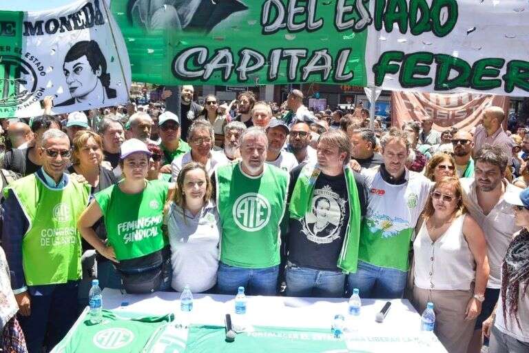 ATE llamó a un paro el martes próximo: “Sin piedad siguen recortando salarios y jubilaciones”