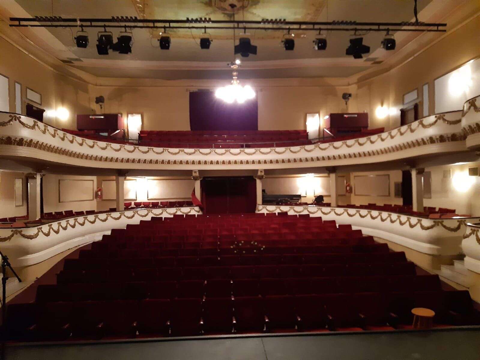 Santa Rosa: Velada de gala por los 118 años del Teatro Español