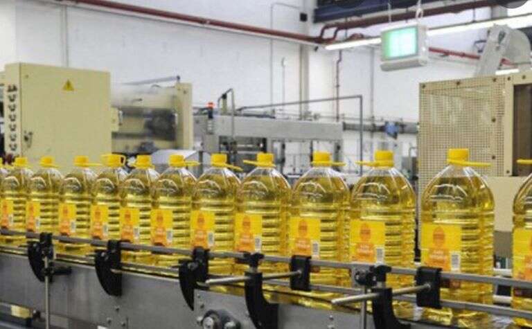 Paritarias de otro nivel: El gremio que nuclea a los aceiteros con un básico de $1.200.000