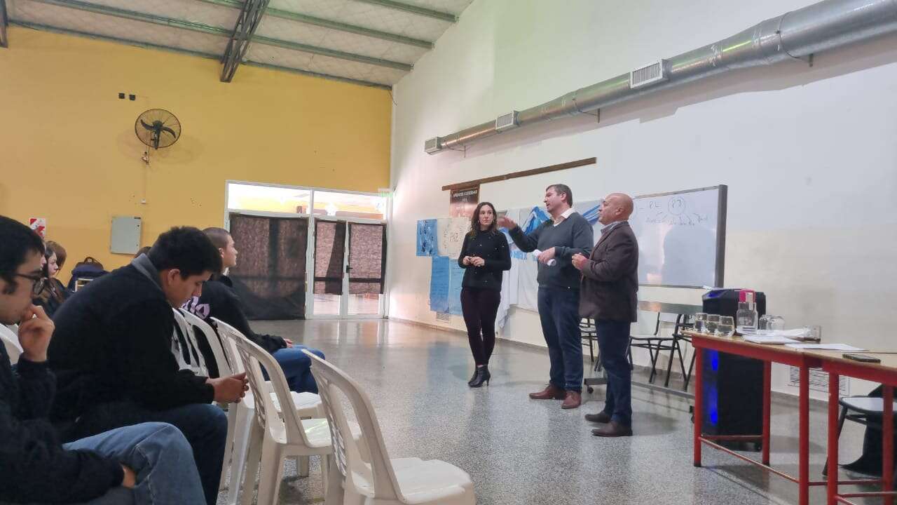 Educación + Justicia: Representantes del Poder Judicial de General Pico brindaron una charla en el colegio Witralen de Realicó