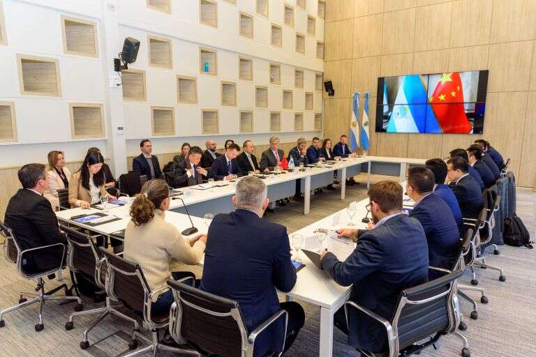 El Gobierno comenzó la jornada de vinculación comercial con China