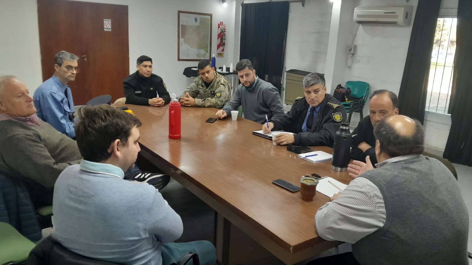 Seguridad se reunió con productores rurales