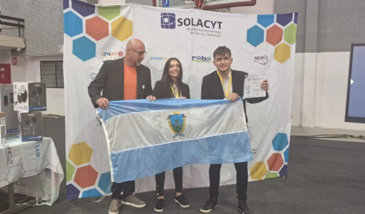 Jóvenes pampeanos recibieron reconocimiento en el Senado de la Nación