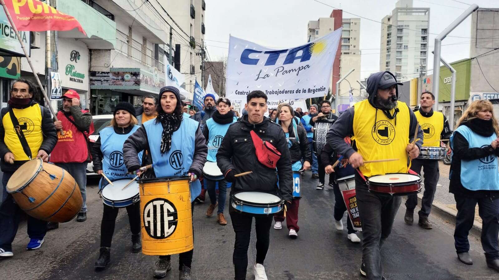 Este jueves, Jornada Federal de Lucha en todo el país contra las políticas de Milei