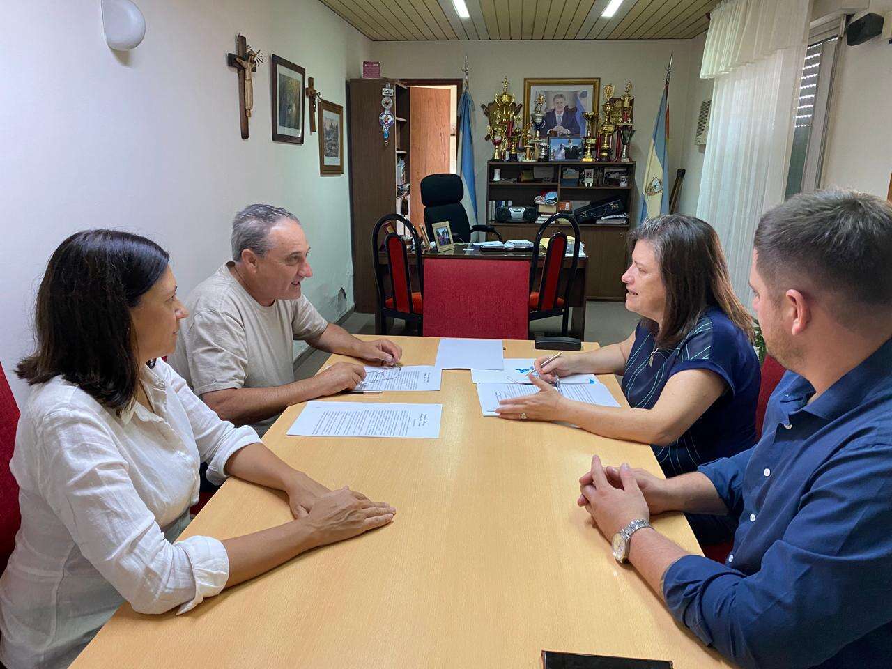 Otorgaron más beneficios a emprendedores del interior provincial