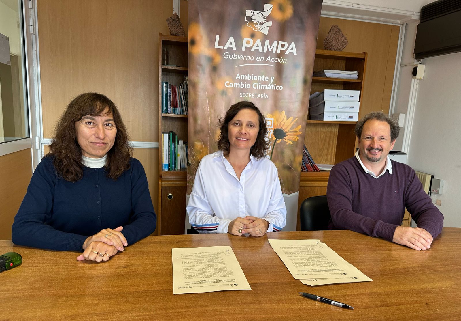 Formación con impacto: Ambiente y la UNLPam sellan un acuerdo para impulsar prácticas profesionalizantes