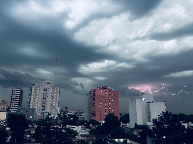 Alerta por tormentas fuertes en La Pampa