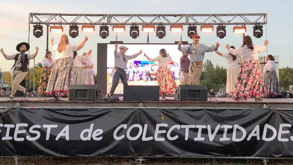 Sabores del mundo y ritmos del alma: una celebración de raíces en Santa Rosa