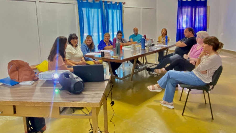 Santa Rosa: capacitación en seguridad alimentaria para talleristas de Niñez