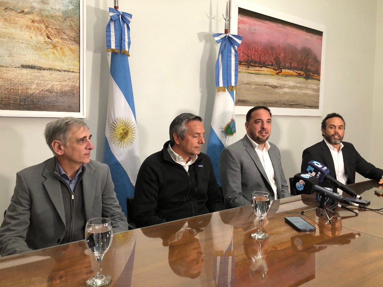 Santa Rosa: di Nápoli anunció la instalación de un nuevo hipermercado que generará 100 empleos nuevos