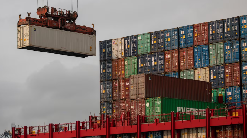 Por decreto, el Gobierno eliminó las retenciones para más de 4000 productos industriales