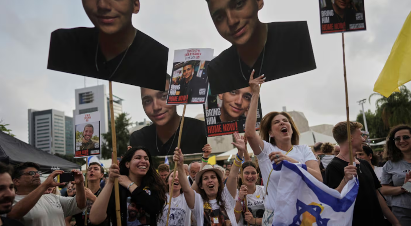 Hamas liberó a un rehén israelí-estadounidense y avanzan las negociaciones por una nueva tregua en Gaza