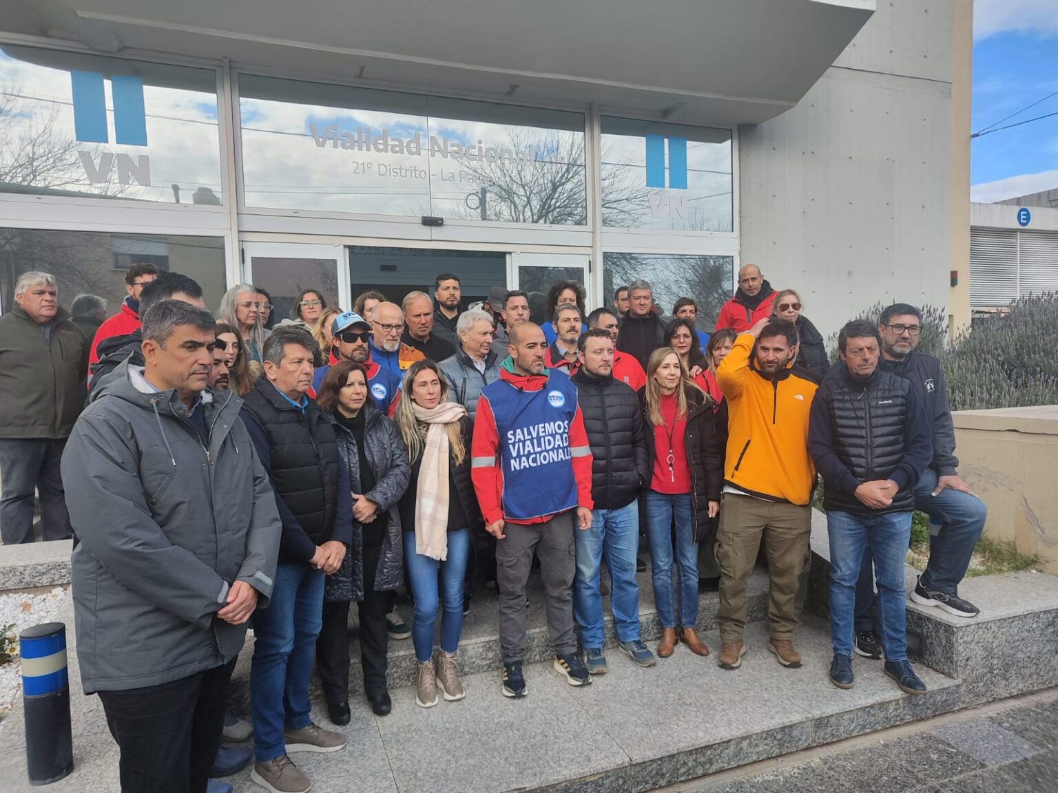 Trabajadores en alerta del Distrito 21° de Vialidad Nacional