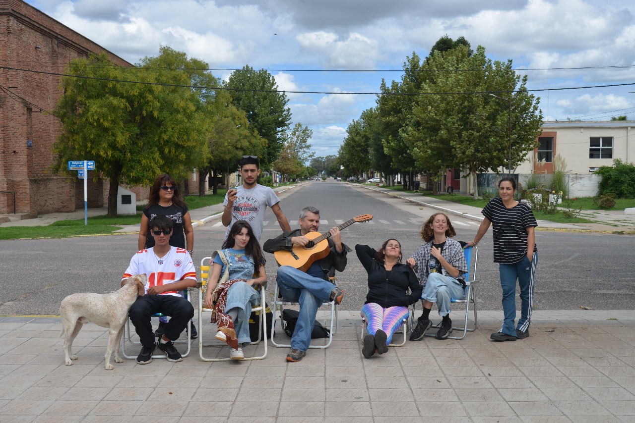 Estreno de la obra de teatro “La Fiesta del Hachero”, de Mariana Roseró