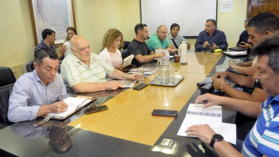 Se reanuda la discusión paritaria entre el Gobierno y los gremios en La Pampa