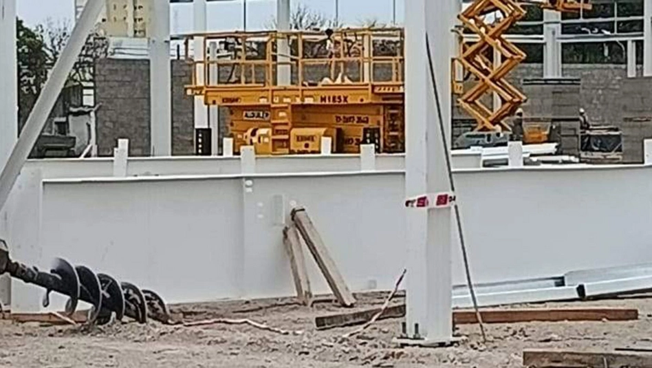 Santa Rosa: Trabajo frenó la obra de Carrefour en la Rural por graves riesgos laborales