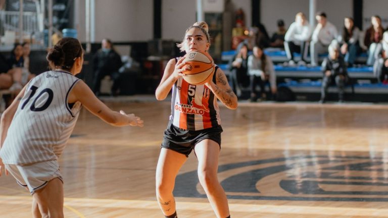 Básquetbol: se juegan otras dos fechas del Pre Federal y el primer cruce del Provincial Femenino