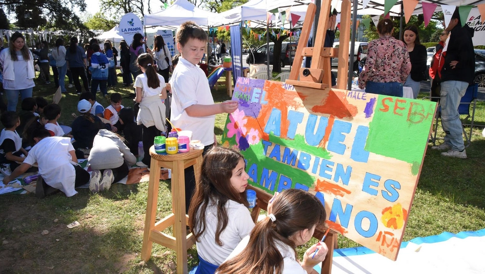 Santa Rosa: comenzó la Feria Provincial del Libro en Medasur