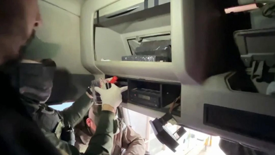 Tierra del Fuego: detuvieron a un camionero con casi 11 kilos de cocaína y pastillas de metadona