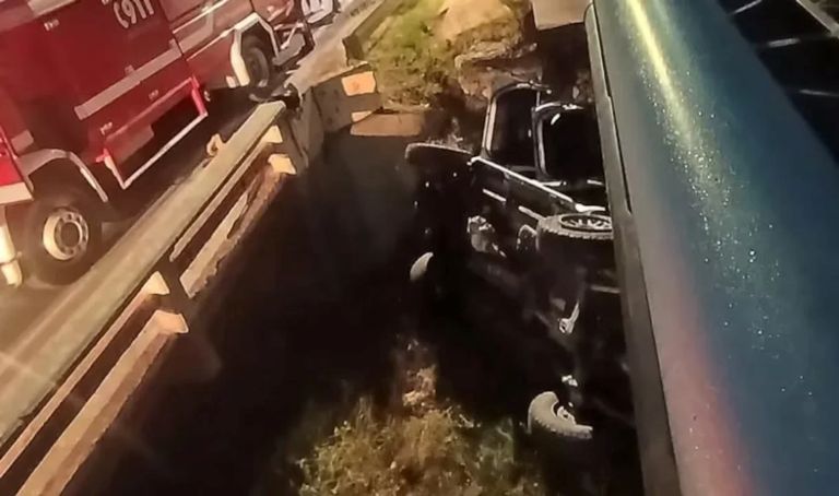 Mendoza: una madre y su hija murieron tras impactar con un puente