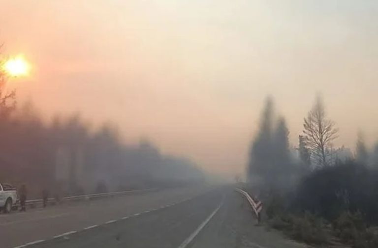El fuego en Chubut no cesa y piden “extrema precaución” para circular por Ruta 40