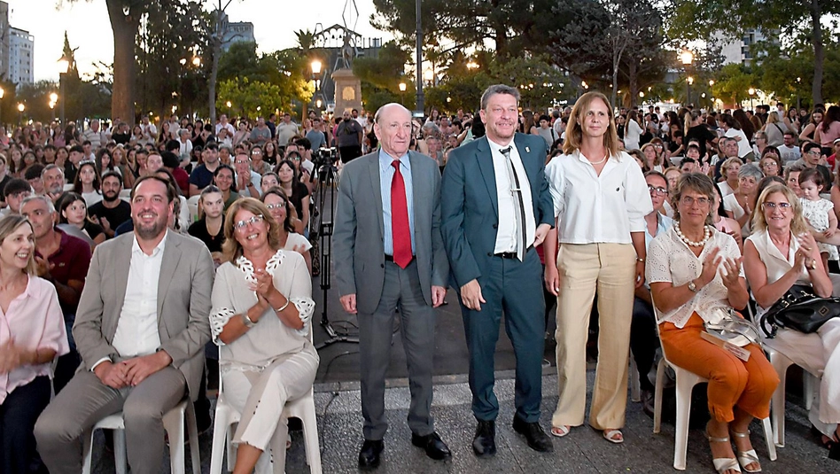 Santa Rosa: multitudinario acto de apertura de la carrera de Medicina en la UNLPam