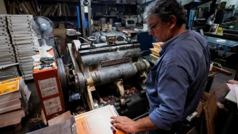 El uso de la capacidad instalada de la industria sigue por el piso