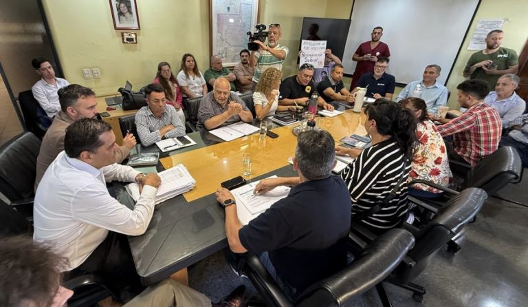 El Gobierno de La Pampa amplió la oferta salarial y hubo acuerdo paritario con la Intersindical