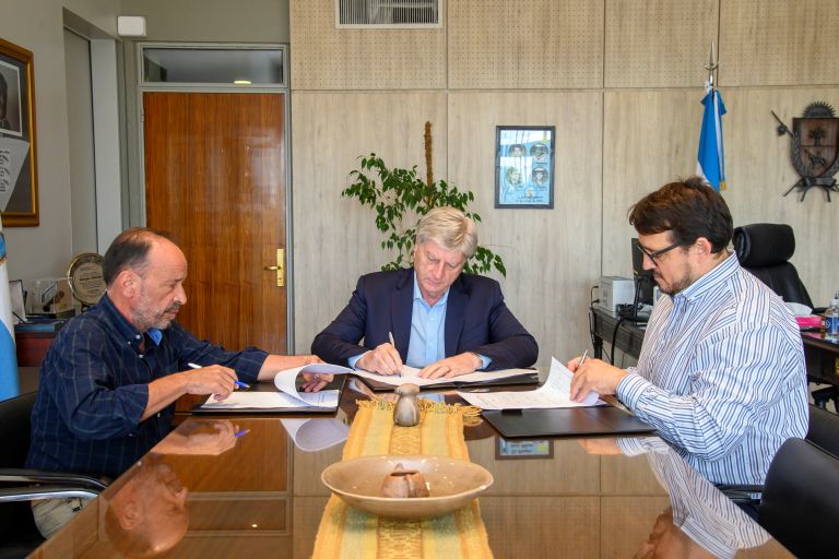 El Gobierno de La Pampa suma balanzas móviles para controlar el tránsito pesado y cuidar las rutas