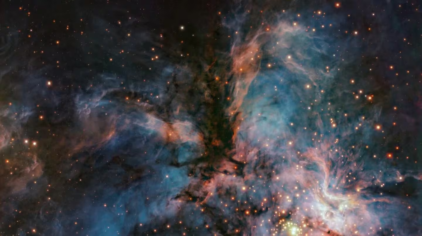 Un telescopio en Chile fotografió un “halcón cósmico” a 2.300 años luz de la Tierra