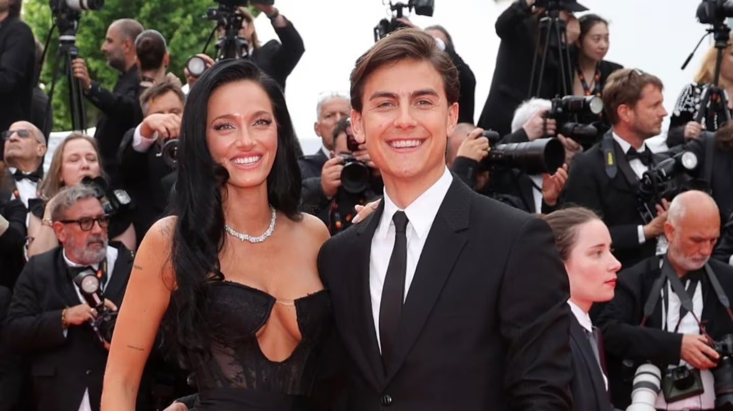 Oriana Sabatini y Paulo Dybala presentaron a su hija Gia con un tierno posteo: “Un aplauso pa’ mami y papi”